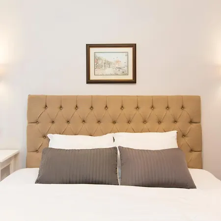 Istiklal * Κωνσταντινούπολη