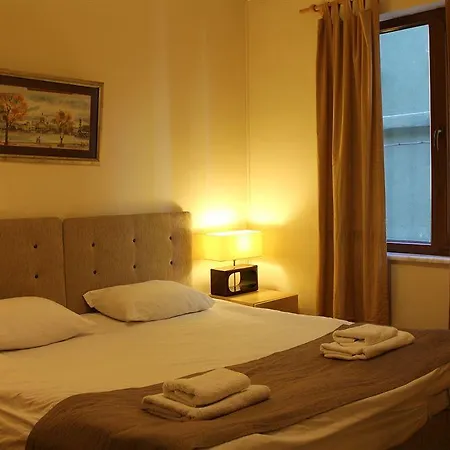 Istiklal * Κωνσταντινούπολη