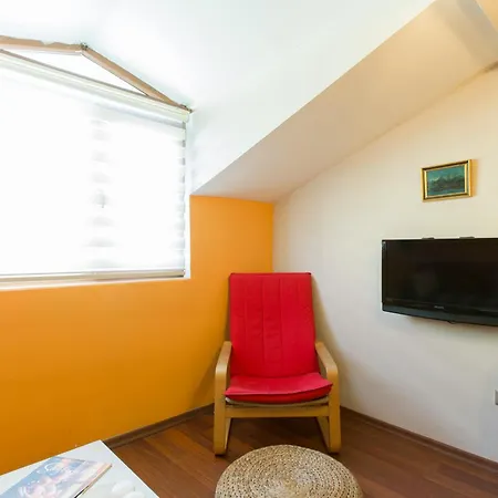 اسطنبول® استقلال *