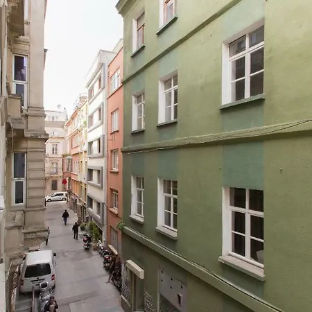 Apart-hotel Istiklal